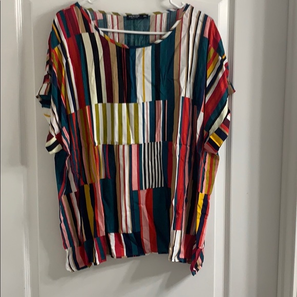 I have a lot of new clothes and I don't have space - Picture 1 of 3